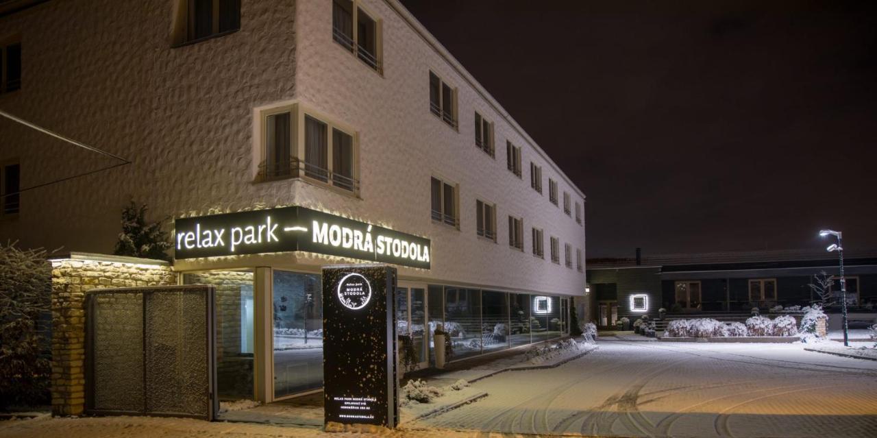 Modra Stodola Contactless Check-In Hotel Horoměřice Buitenkant foto